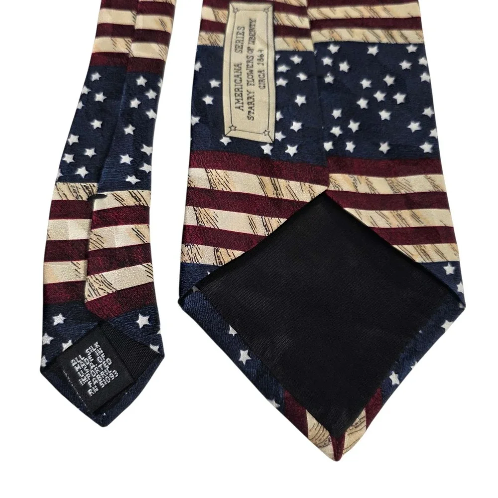 TANGO by MAX RAAB Americana Starry Flowers of Liberty Silk Necktie Red‎ Blue USA